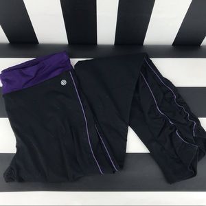 5 for $25 Objet D’Art Black Ruched Purple Leggings